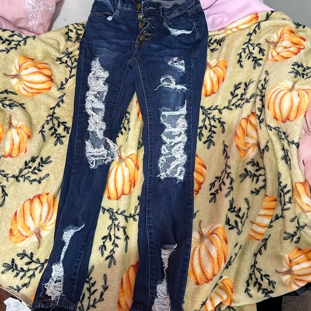 have been worn but only 2 times